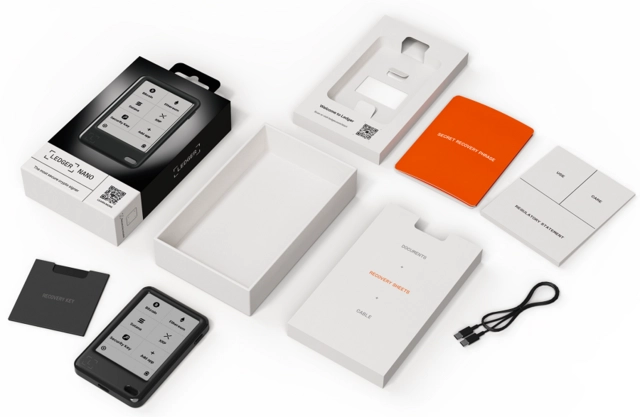 Ledger Nano Gen 5 Dark Grey, inc Recovery Key 