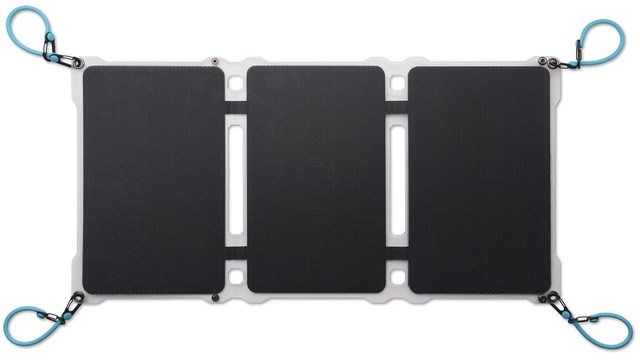 Pale Blue Approach 2 Solar Panel 21W Triple, w/bungee & storage case 