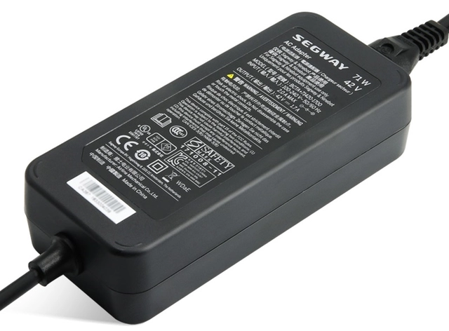 Segway Kickscooter Charger For ES-series 