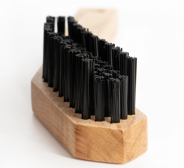 Peaty's Drivetrain Brush 