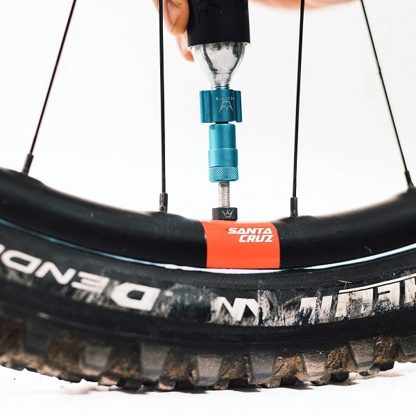 Peaty's Holeshot CO2 Tyre Inflator MTB (25g) - Bourbon 