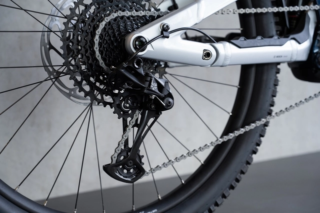 Haibike AllTrail 4 S 29"/27.5", Blue/Silver, BCXK, 600Wh 